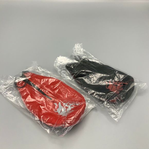 Bull Black and Red Zippered Bottle Koozies Bull BBQ Set of 2 Beer Soda Cokes - Picture 2 of 4